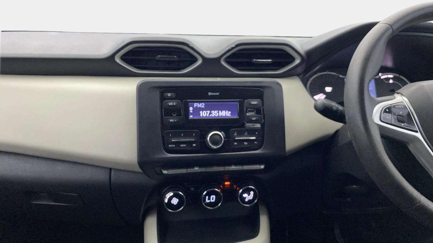2023 Nissan MAGNITE XL, Petrol, Manual, 30,066 km, Air Conditioner