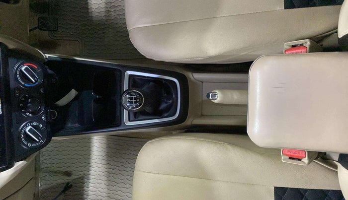 2020 Maruti Swift Dzire TOUR S-CNG, CNG, Manual, 58,970 km, Gear Lever