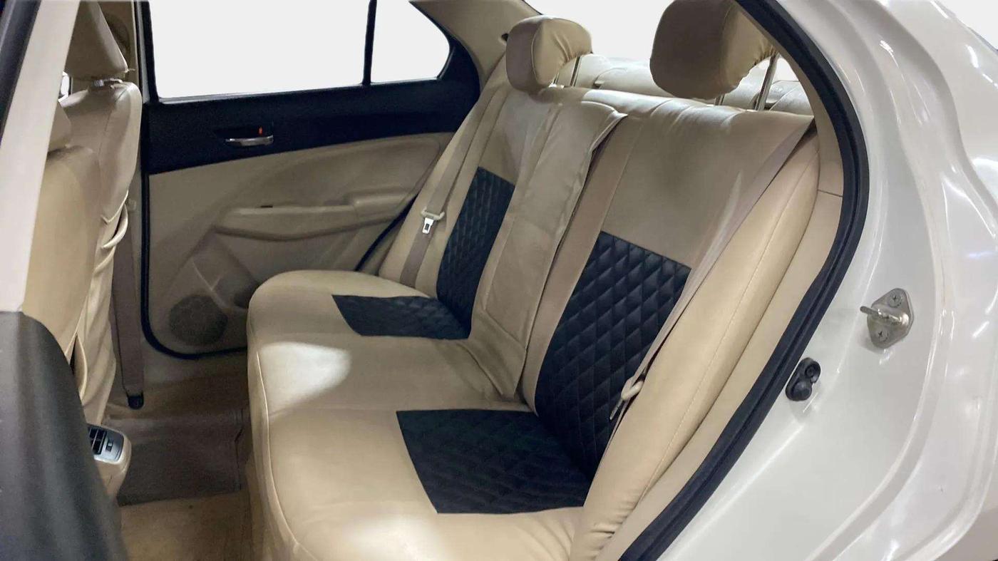 2020 Maruti Swift Dzire TOUR S-CNG, CNG, Manual, 59,043 km, Right Side Rear Door Cabin