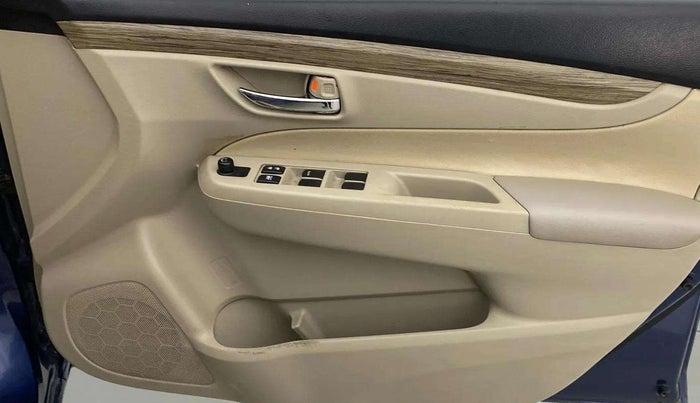 2018 Maruti Ciaz DELTA 1.5 SHVS MT PETROL, Petrol, Manual, 72,182 km, Driver Side Door Panels Control
