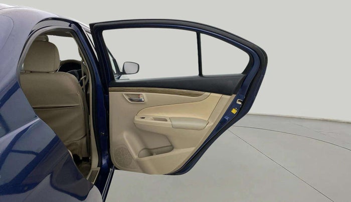 2018 Maruti Ciaz DELTA 1.5 SHVS MT PETROL, Petrol, Manual, 72,182 km, RHS Rear Door