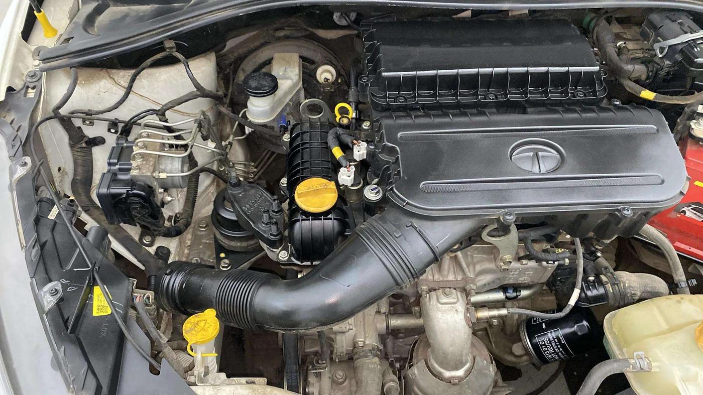 2020 Tata TIGOR XZA PLUS PETROL, Petrol, Automatic, 52,097 km, Engine View - Right