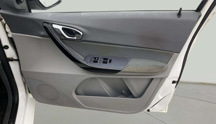 2020 Tata TIGOR XZA PLUS PETROL, Petrol, Automatic, 51,995 km, Driver Side Door Panels Control
