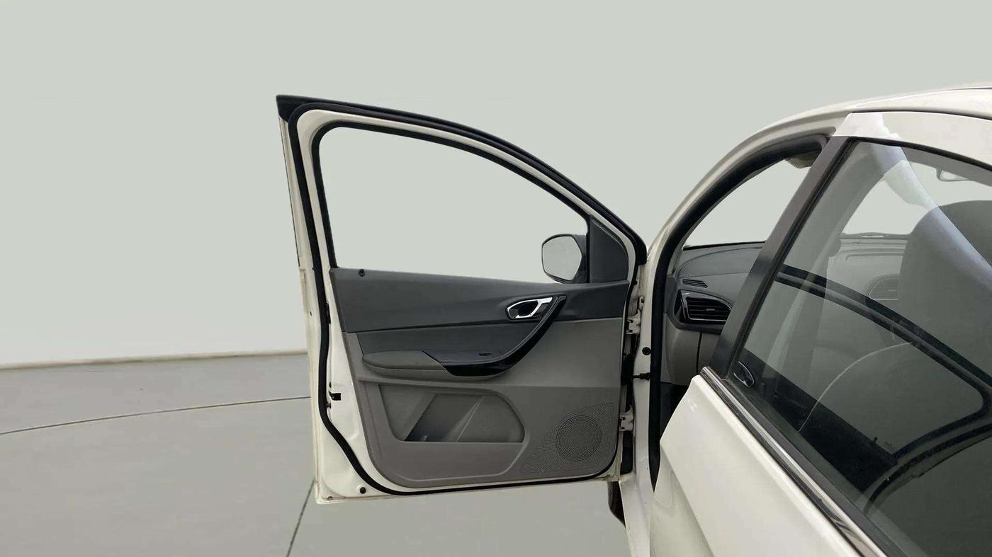 2020 Tata TIGOR XZA PLUS PETROL, Petrol, Automatic, 52,097 km, LHS Front Door