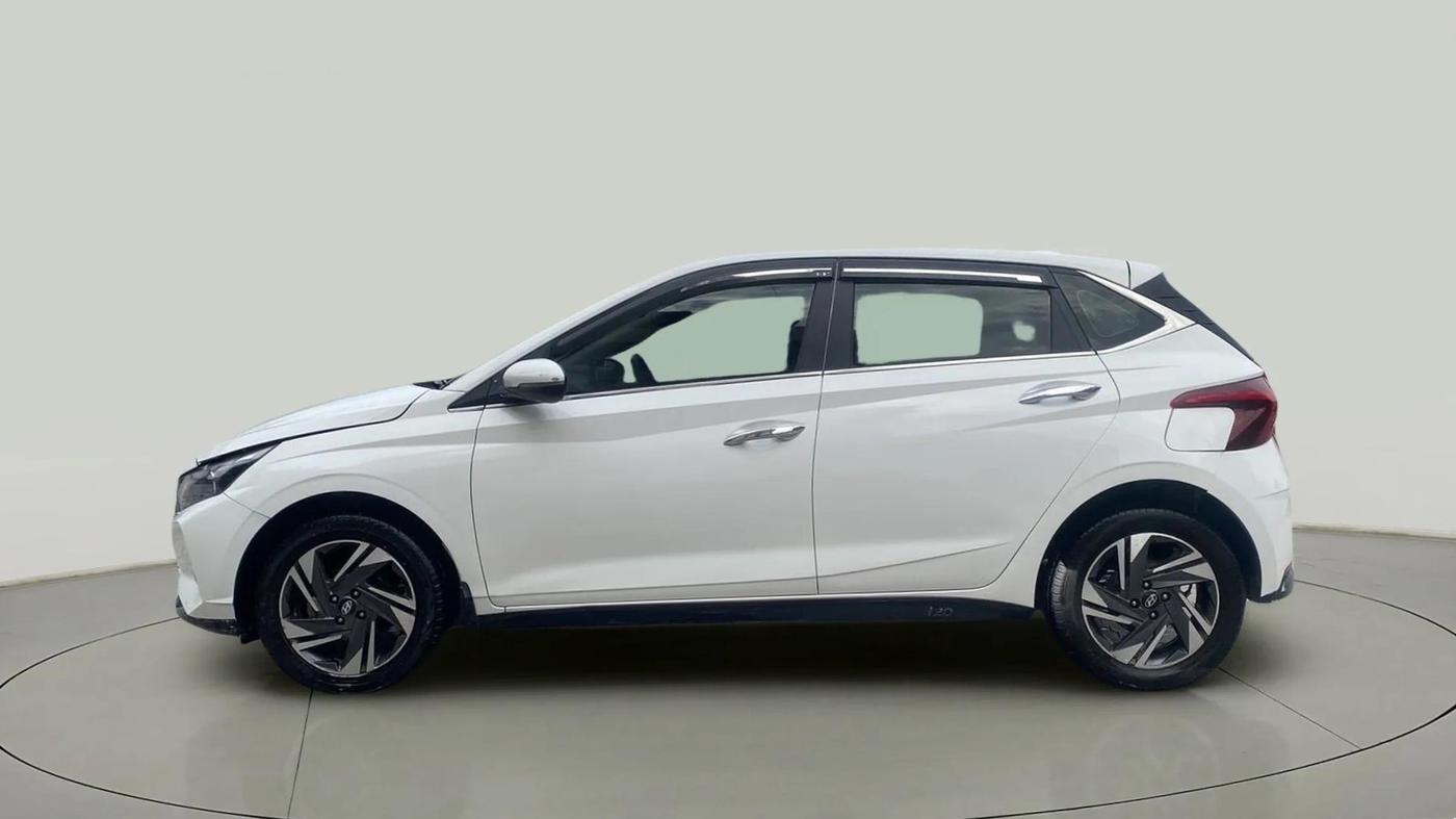 2023 Hyundai NEW I20 ASTA (O) 1.2 MT, Petrol, Manual, 60,000 km, Left Side