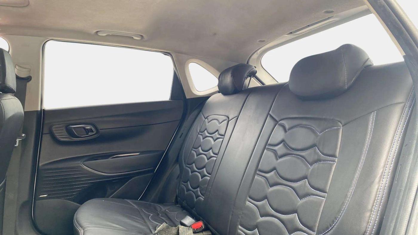 2023 Hyundai NEW I20 ASTA (O) 1.2 MT, Petrol, Manual, 60,000 km, Right Side Rear Door Cabin