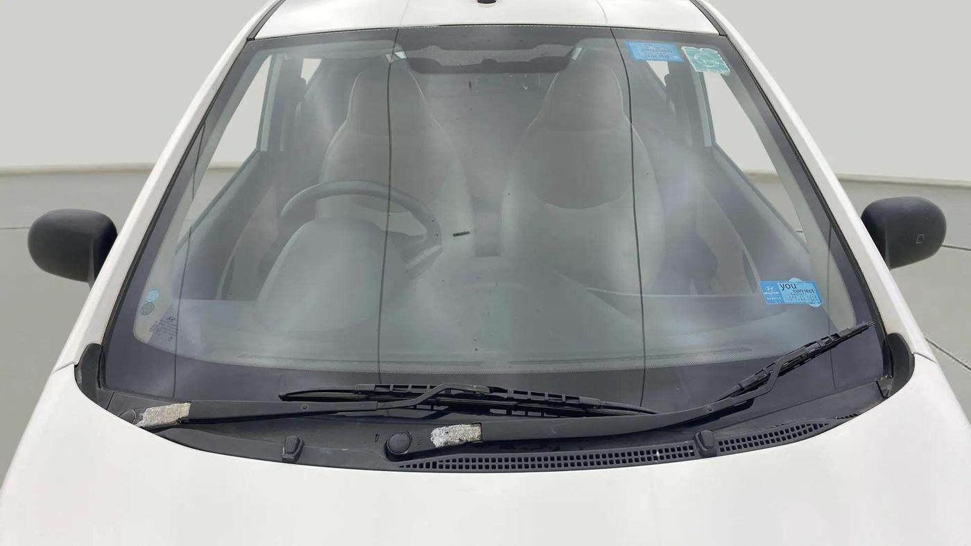 2019 Hyundai Eon ERA +, Petrol, Manual, 38,595 km, Front Windshield