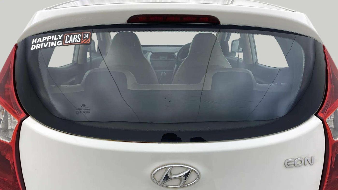 2019 Hyundai Eon ERA +, Petrol, Manual, 38,595 km, Rear Windshield