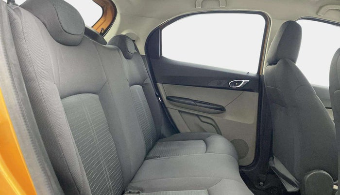2017 Tata Tiago XZ PETROL, Petrol, Manual, 86,971 km, Right Side Rear Door Cabin