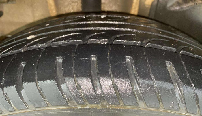 2017 Tata Tiago XZ PETROL, Petrol, Manual, 86,971 km, Right Rear Tyre Tread
