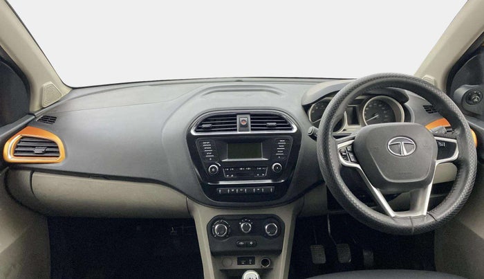 2017 Tata Tiago XZ PETROL, Petrol, Manual, 86,971 km, Dashboard