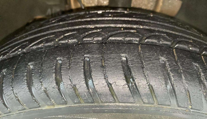 2017 Tata Tiago XZ PETROL, Petrol, Manual, 86,971 km, Left Front Tyre Tread
