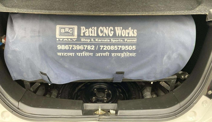 2016 Maruti Wagon R 1.0 VXI, CNG, Manual, 98,666 km, Boot Open Zoomed View