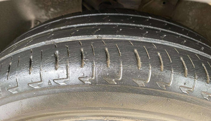 2021 Maruti IGNIS ZETA 1.2 AMT, Petrol, Automatic, 43,499 km, Left Front Tyre Tread