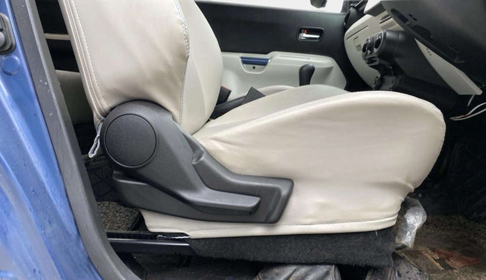 2021 Maruti IGNIS ZETA 1.2 AMT, Petrol, Automatic, 43,499 km, Driver Side Adjustment Panel