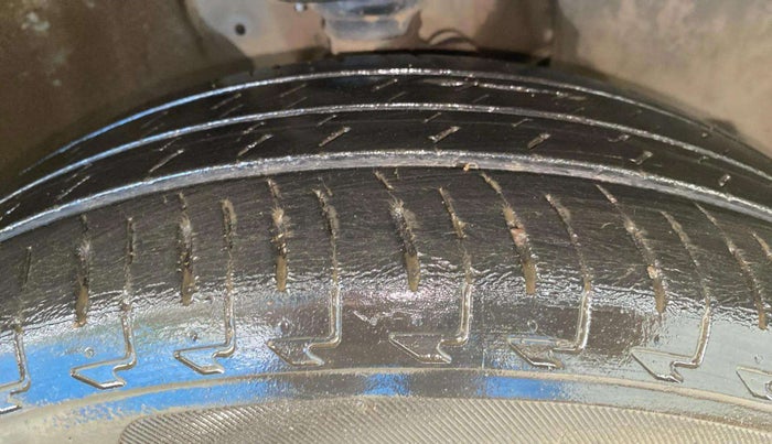 2021 Maruti IGNIS ZETA 1.2 AMT, Petrol, Automatic, 43,499 km, Right Front Tyre Tread