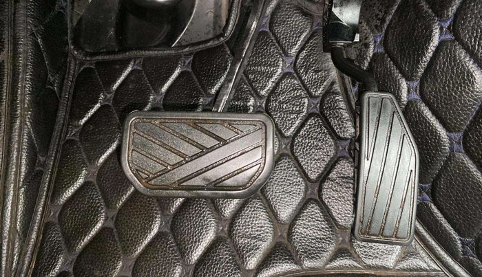 2021 Maruti IGNIS ZETA 1.2 AMT, Petrol, Automatic, 43,499 km, Pedals