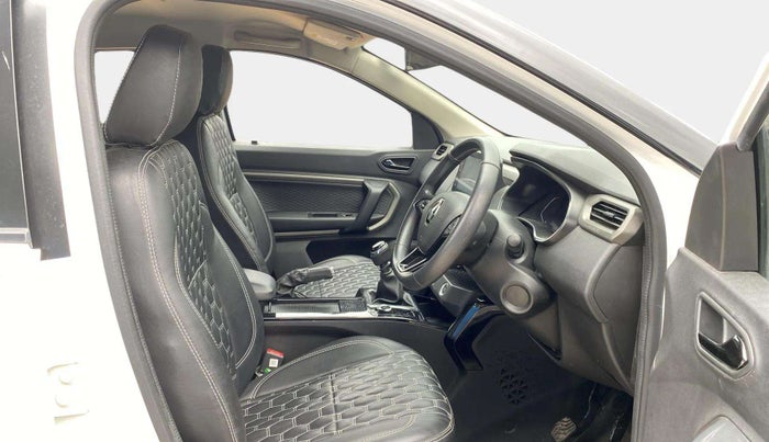 2021 Renault Kiger RXZ MT, Petrol, Manual, 27,499 km, Right Side Front Door Cabin