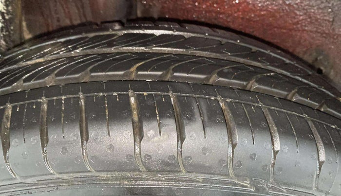2017 Maruti Celerio ZXI AMT, Petrol, Automatic, 72,300 km, Right Rear Tyre Tread