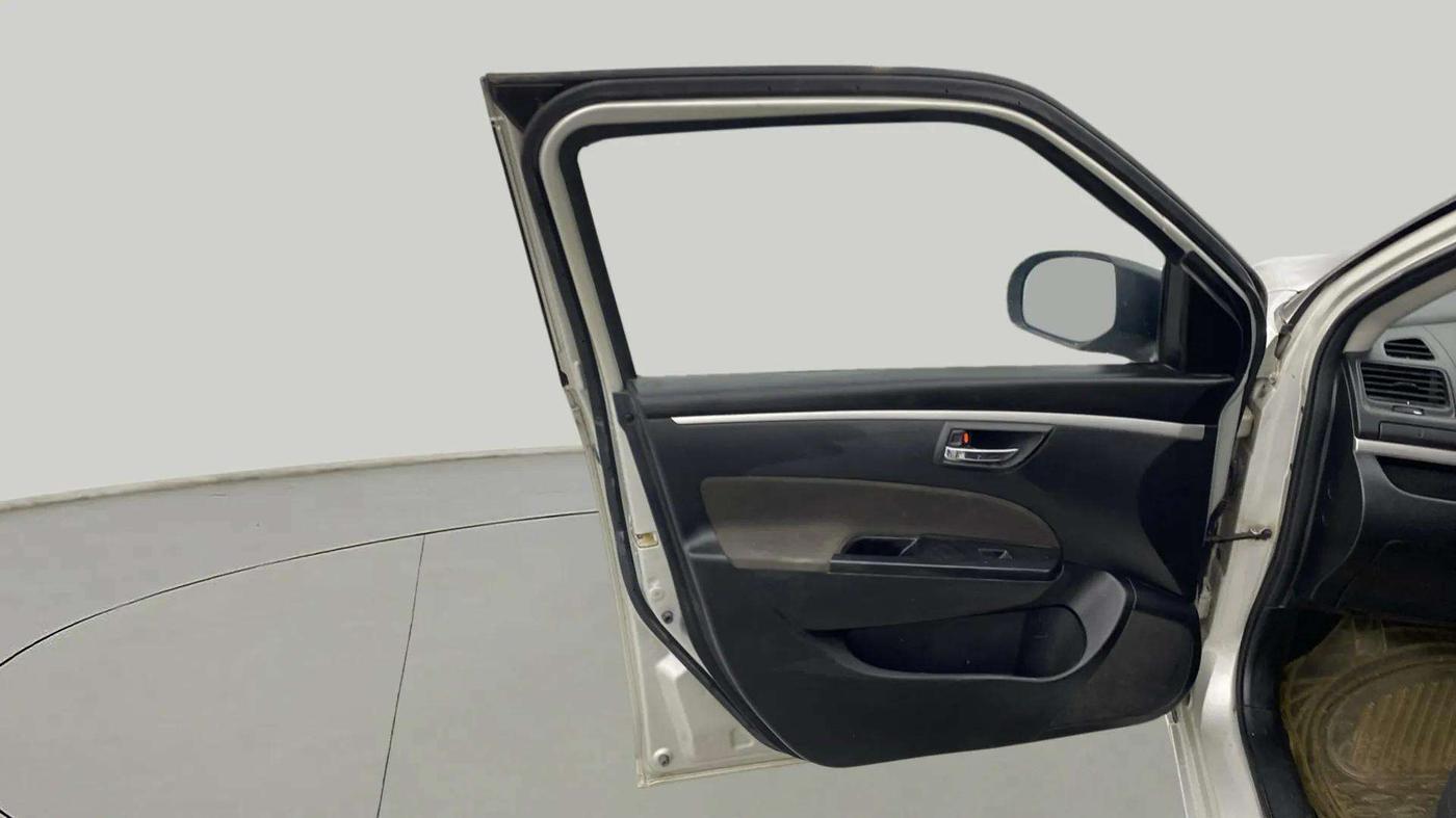 2017 Maruti Swift VXI O, Petrol, Manual, 94,074 km, LHS Front Door