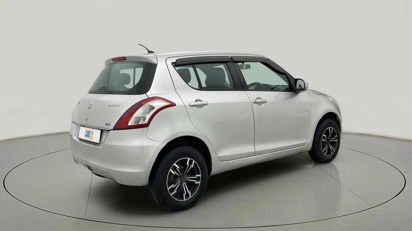 2017 Maruti Swift VXI O, Petrol, Manual, 94,074 km, Right Back Diagonal