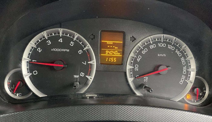 2017 Maruti Swift VXI O, Petrol, Manual, 94,037 km, Odometer Image