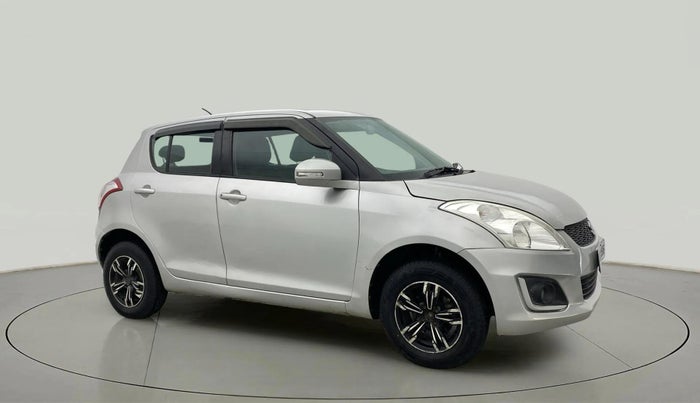 2017 Maruti Swift VXI O, Petrol, Manual, 94,037 km, Right Front Diagonal
