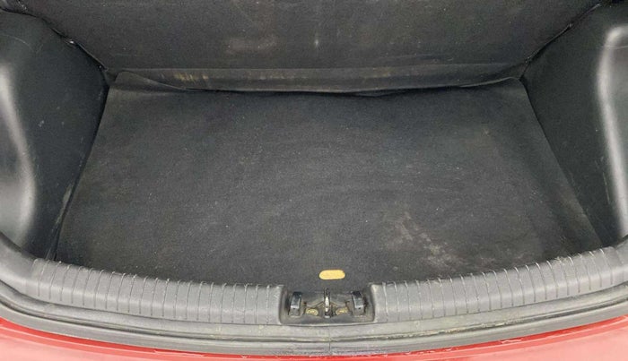 2018 Hyundai Grand i10 SPORTZ (O) AT 1.2 KAPPA VTVT, Petrol, Automatic, 86,556 km, Boot Inside
