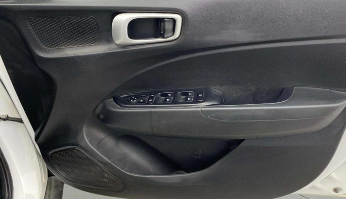 2021 Hyundai VENUE SX 1.0 TURBO IMT, Petrol, Manual, 27,537 km, Driver Side Door Panels Control