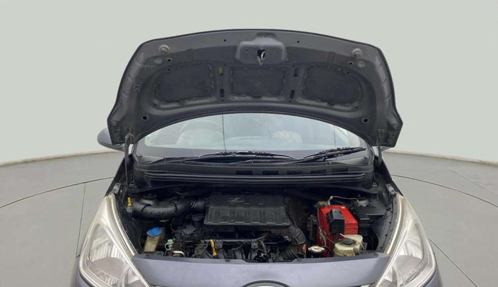 2018 Hyundai Grand i10 MAGNA AT 1.2 KAPPA VTVT, Petrol, Automatic, 77,578 km, Open Bonet