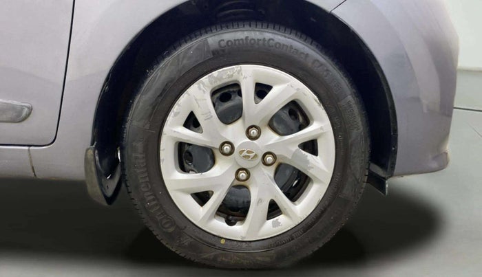 2018 Hyundai Grand i10 MAGNA AT 1.2 KAPPA VTVT, Petrol, Automatic, 77,578 km, Right Front Wheel