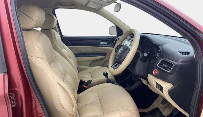 2018 Honda Amaze 1.2L I-VTEC VX, CNG, Manual, 1,18,105 km, Right Side Front Door Cabin