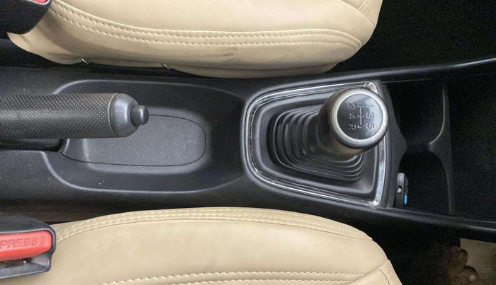 2018 Honda Amaze 1.2L I-VTEC VX, CNG, Manual, 1,18,105 km, Gear Lever