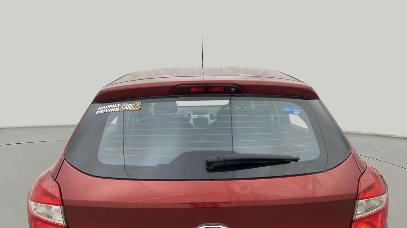 2016 Ford New Figo TITANIUM 1.5 PETROL AT, Petrol, Automatic, 37,939 km, Rear Windshield