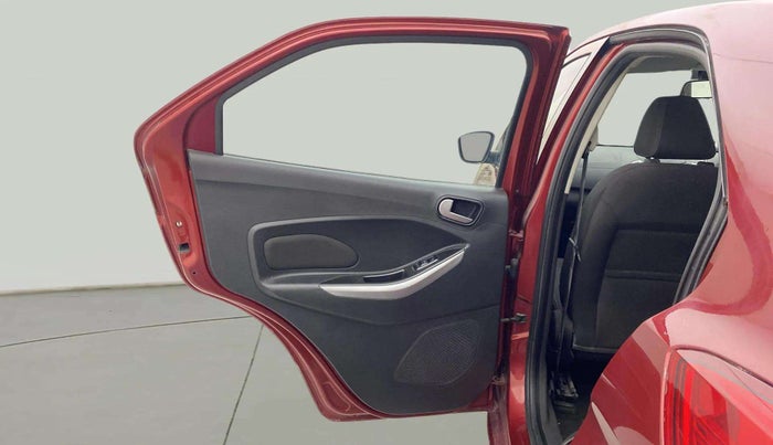 2016 Ford New Figo TITANIUM 1.5 PETROL AT, Petrol, Automatic, 37,881 km, LHS Front Door