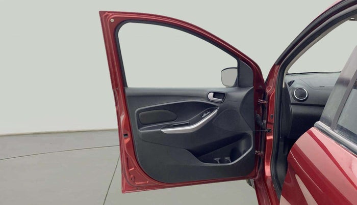 2016 Ford New Figo TITANIUM 1.5 PETROL AT, Petrol, Automatic, 37,881 km, LHS Rear Door