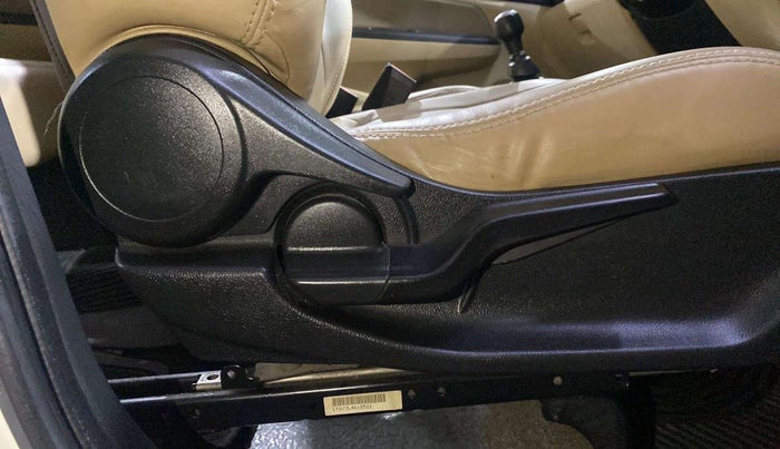 2021 Honda Amaze 1.2L I-VTEC S, Petrol, Manual, 38,826 km, Driver Side Adjustment Panel