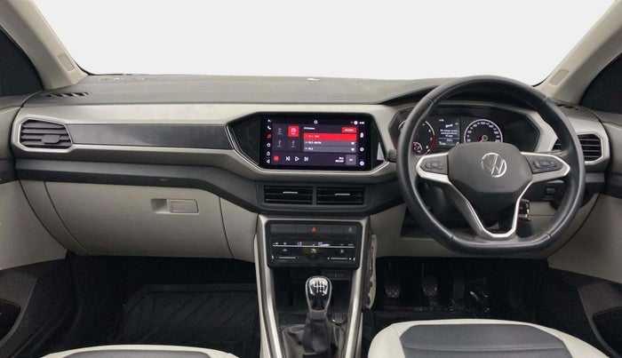 2023 Volkswagen TAIGUN HIGHLINE 1.0 TSI MT, Petrol, Manual, 15,306 km, Dashboard