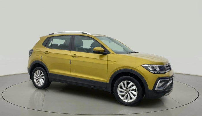 2023 Volkswagen TAIGUN HIGHLINE 1.0 TSI MT, Petrol, Manual, 15,306 km, Right Front Diagonal