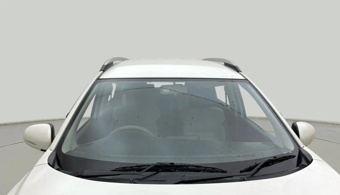 2023 Maruti XL6 ZETA MT, Petrol, Manual, 25,786 km, Front Windshield