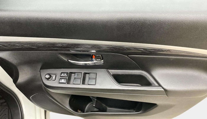 2023 Maruti XL6 ZETA MT, Petrol, Manual, 25,786 km, Driver Side Door Panels Control