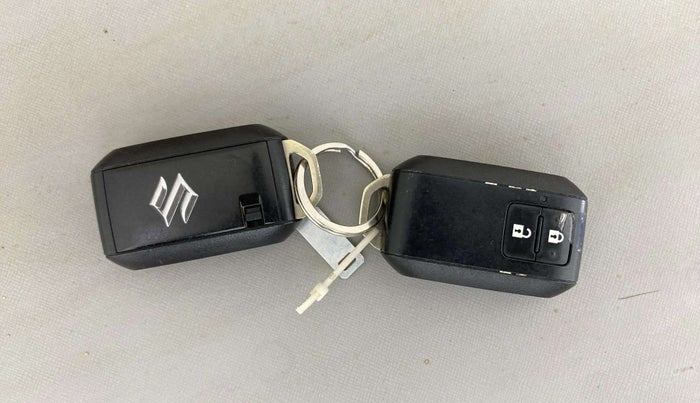 2023 Maruti XL6 ZETA MT, Petrol, Manual, 25,786 km, Key Close Up