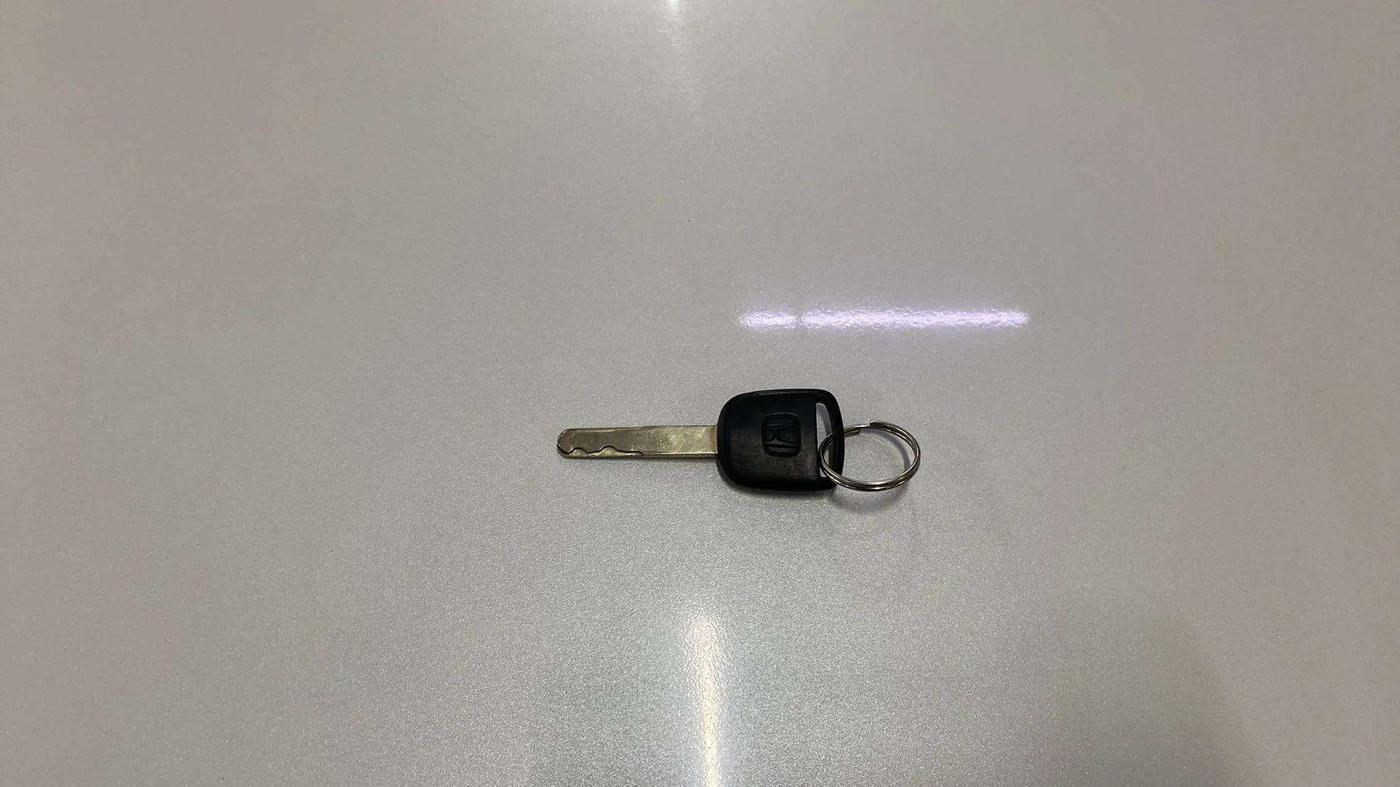 2018 Honda WR-V 1.2L I-VTEC VX MT, Petrol, Manual, 81,004 km, Key Close Up