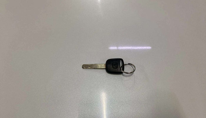 2018 Honda WR-V 1.2L I-VTEC VX MT, Petrol, Manual, 80,921 km, Key Close Up