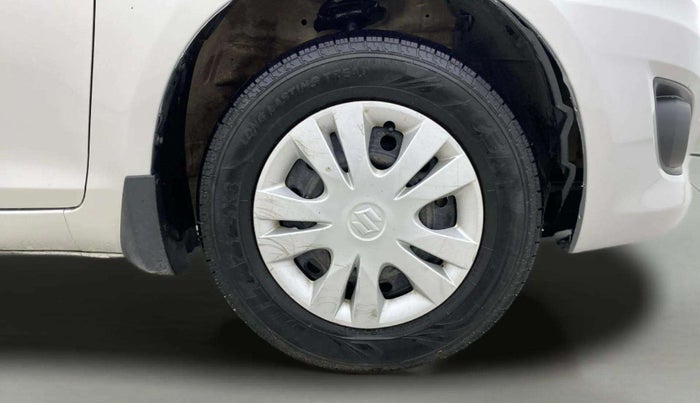 2014 Maruti Swift Dzire VXI, CNG, Manual, 58,561 km, Right Front Wheel