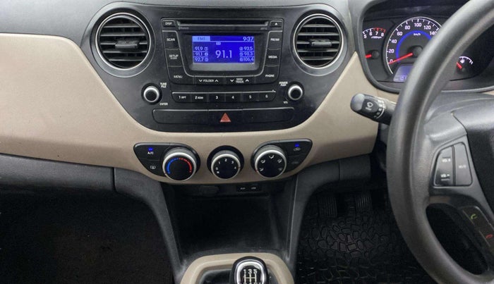 2016 Hyundai Grand i10 SPORTZ 1.2 KAPPA VTVT, Petrol, Manual, 1,01,543 km, Air Conditioner