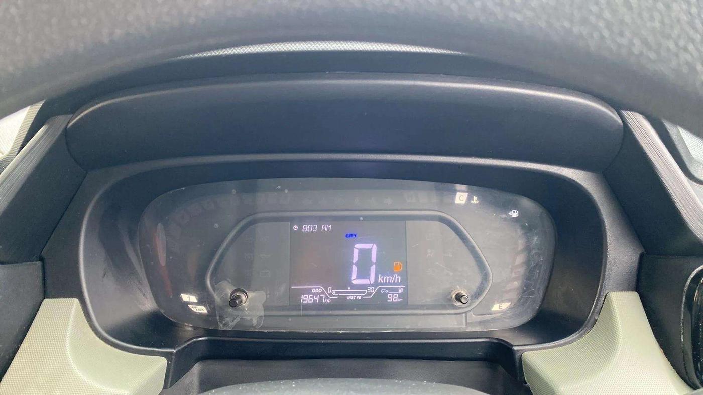 2023 Tata PUNCH ADVENTURE RHYTHM PACK MT, Petrol, Manual, 19,693 km, Odometer Image