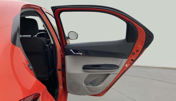 2020 Tata Tiago XZA PLUS DUAL TONE PETROL, Petrol, Automatic, 40,466 km, RHS Rear Door