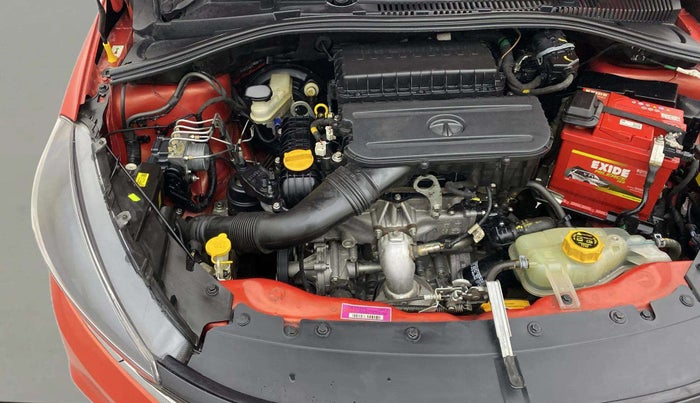 2020 Tata Tiago XZA PLUS DUAL TONE PETROL, Petrol, Automatic, 40,466 km, Engine View - Right