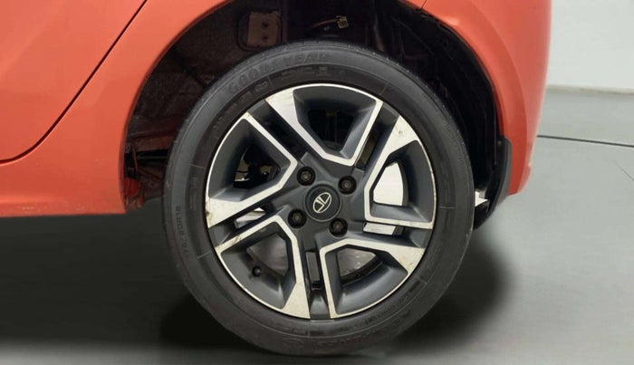 2020 Tata Tiago XZA PLUS DUAL TONE PETROL, Petrol, Automatic, 40,466 km, Left Rear Wheel